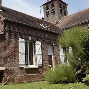 Vakantiehuis Calme Et Accueillante 13 Kmtrs Aeroport, Parking Gratuit, Navette Gare Ou Aeroport, Saint-Germain-la-Poterie